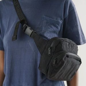 BAGGU Black Crossbody Bag